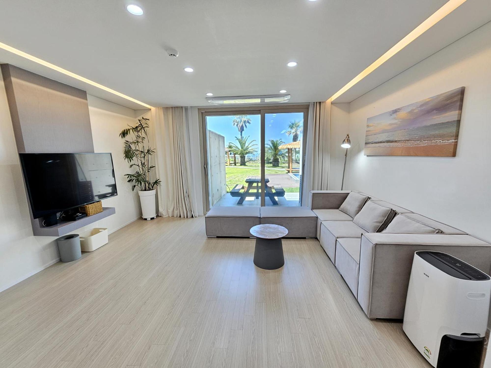 Jeju Badayeon Villa Согвіпо Екстер'єр фото
