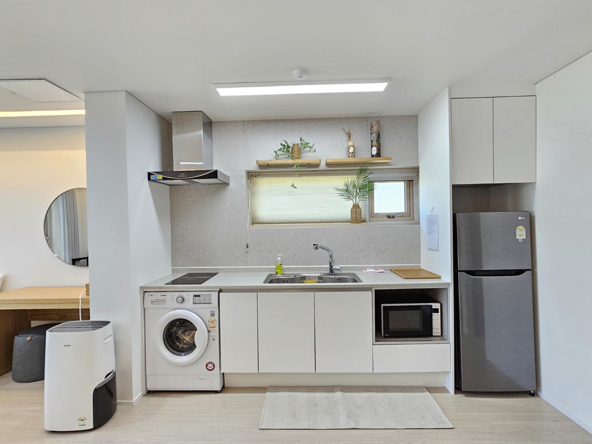 Jeju Badayeon Villa Согвіпо Екстер'єр фото