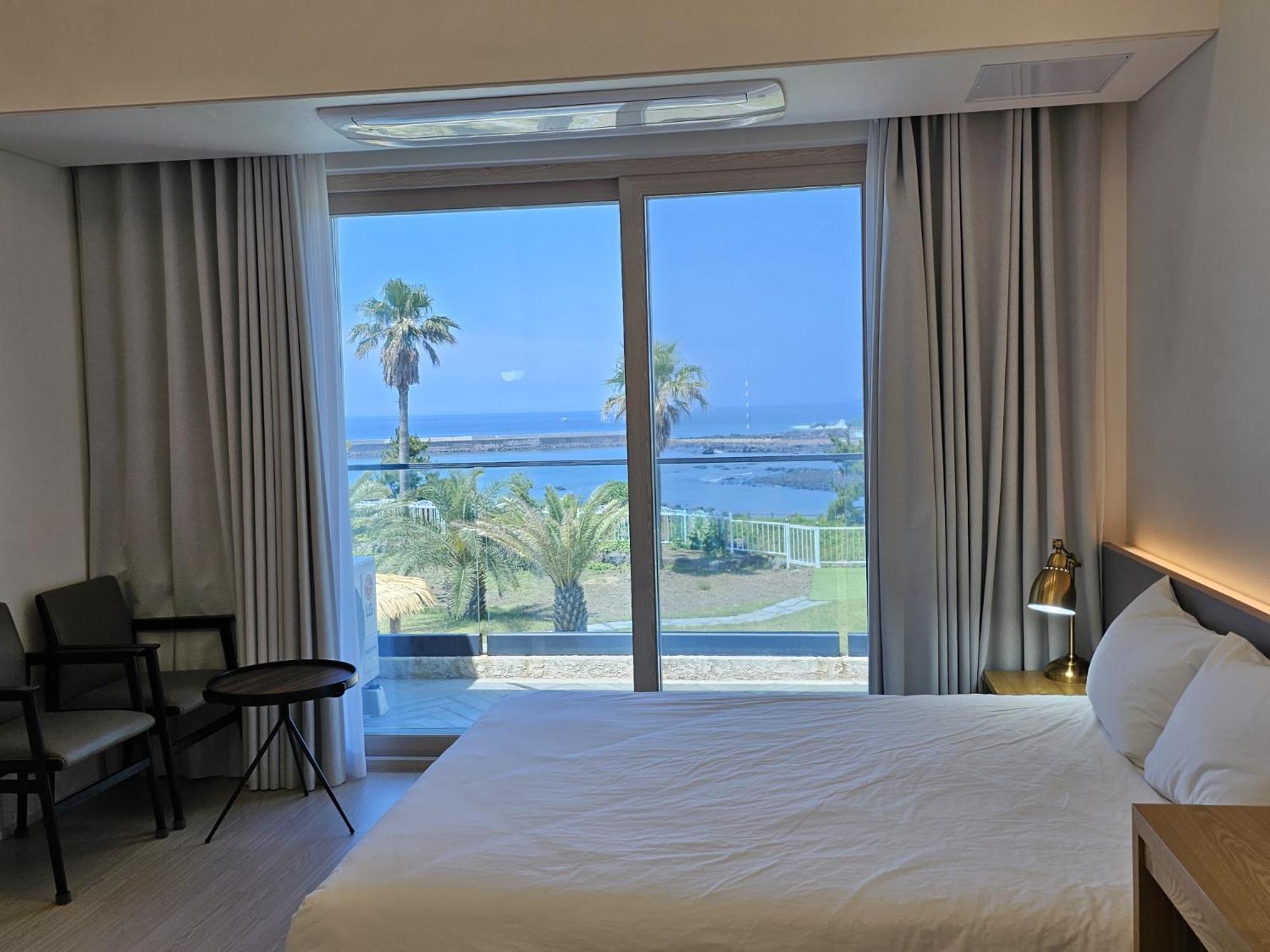 Jeju Badayeon Villa Согвіпо Екстер'єр фото