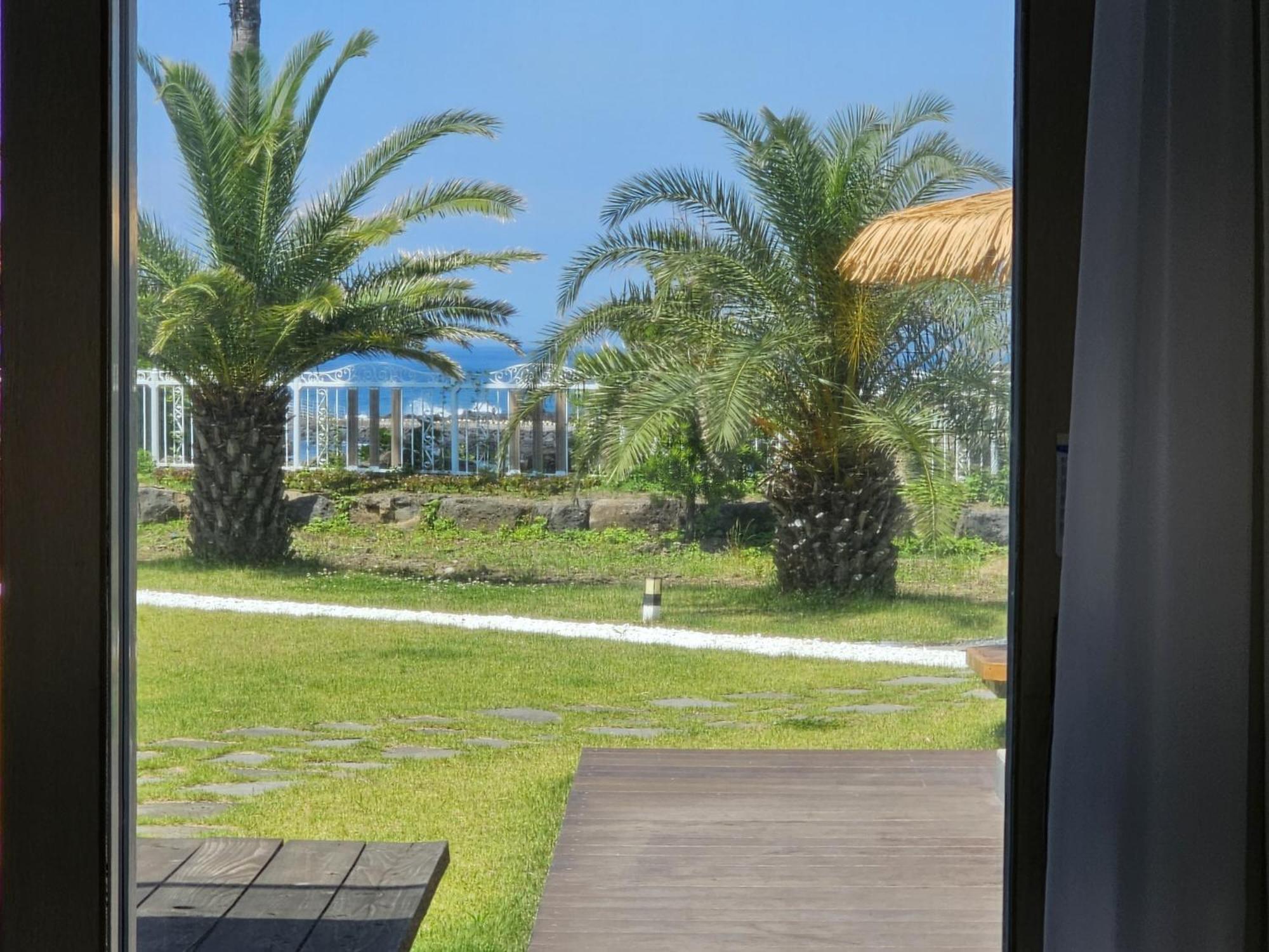 Jeju Badayeon Villa Согвіпо Екстер'єр фото