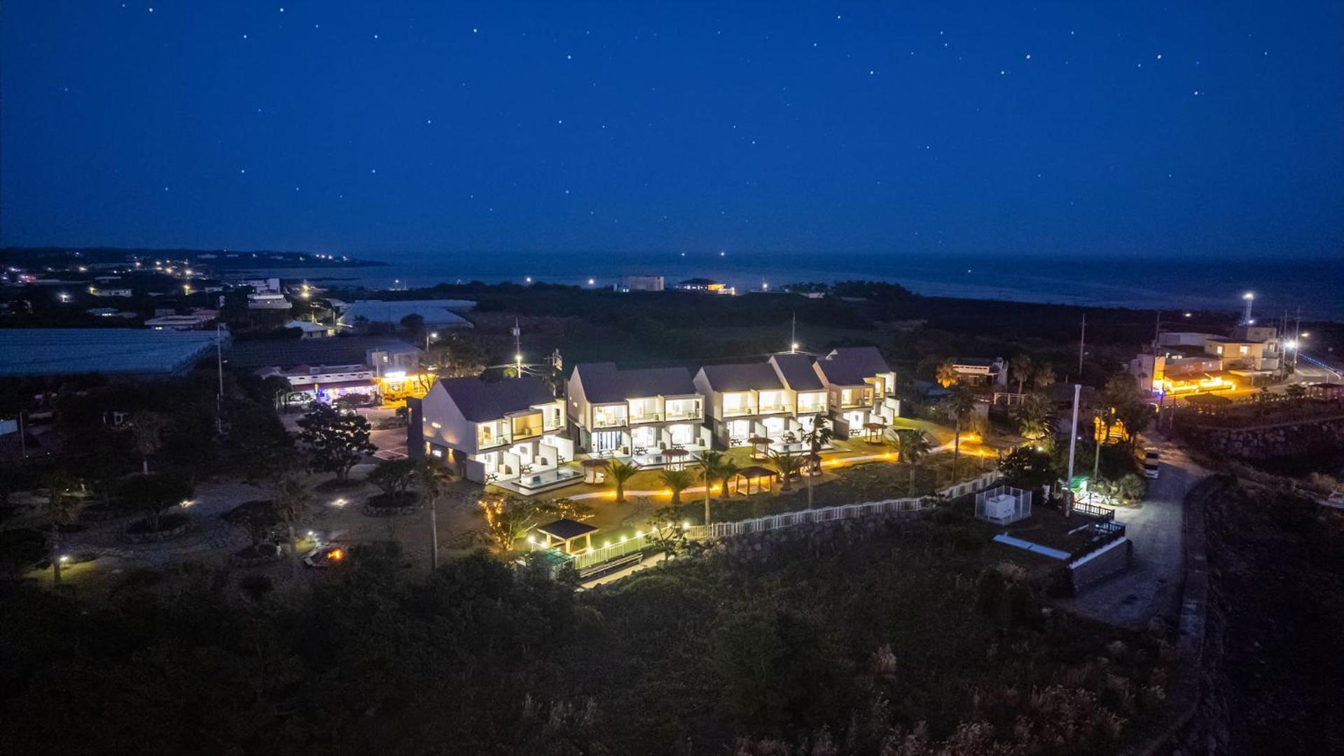 Jeju Badayeon Villa Согвіпо Екстер'єр фото