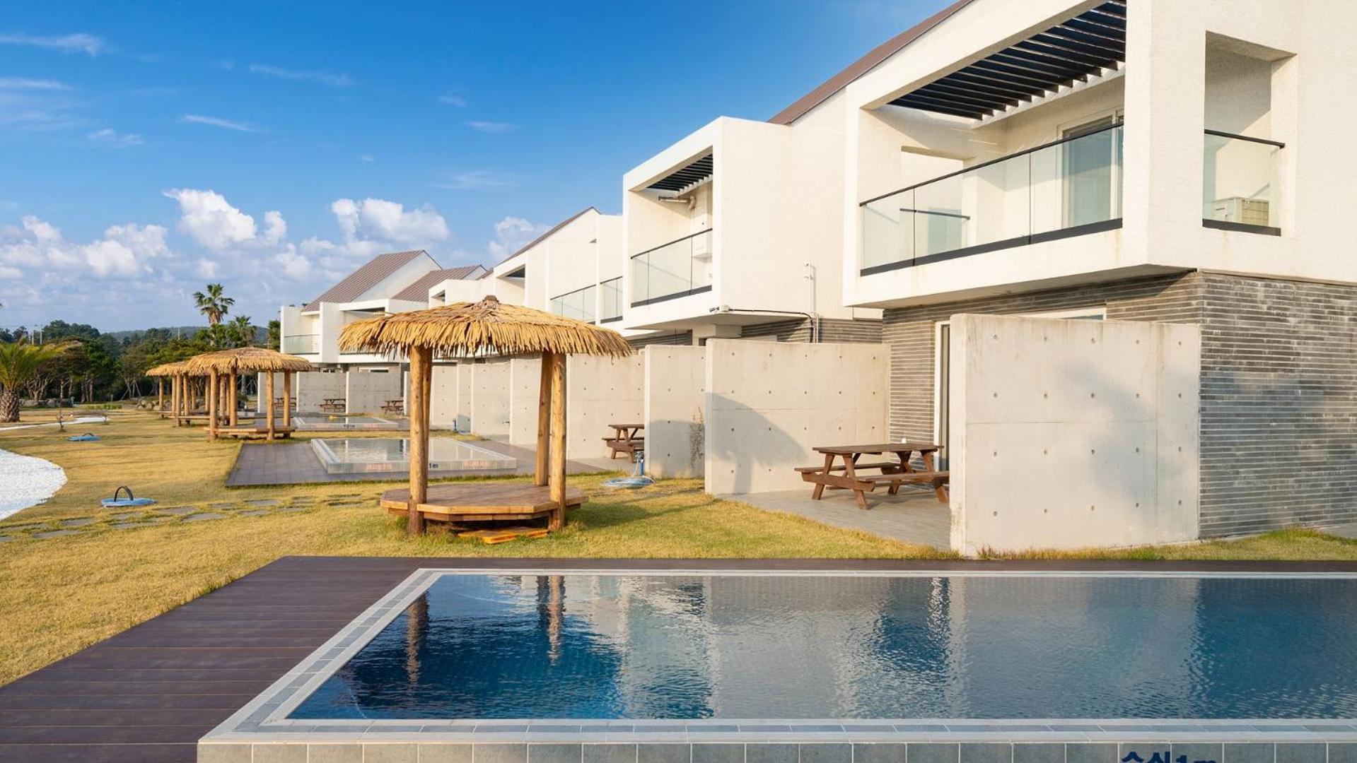 Jeju Badayeon Villa Согвіпо Екстер'єр фото