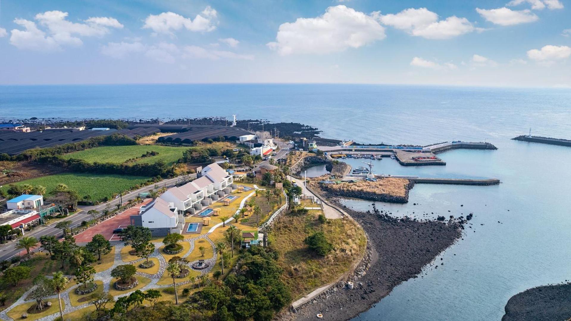 Jeju Badayeon Villa Согвіпо Екстер'єр фото