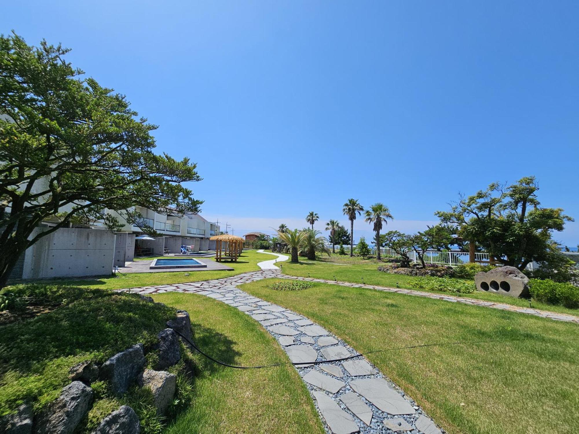 Jeju Badayeon Villa Согвіпо Екстер'єр фото