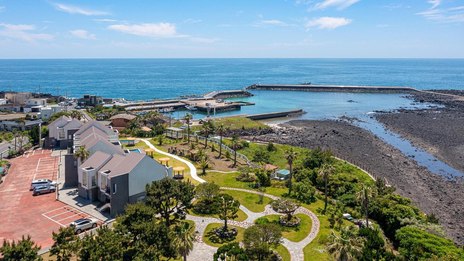 Jeju Badayeon Villa Согвіпо Екстер'єр фото