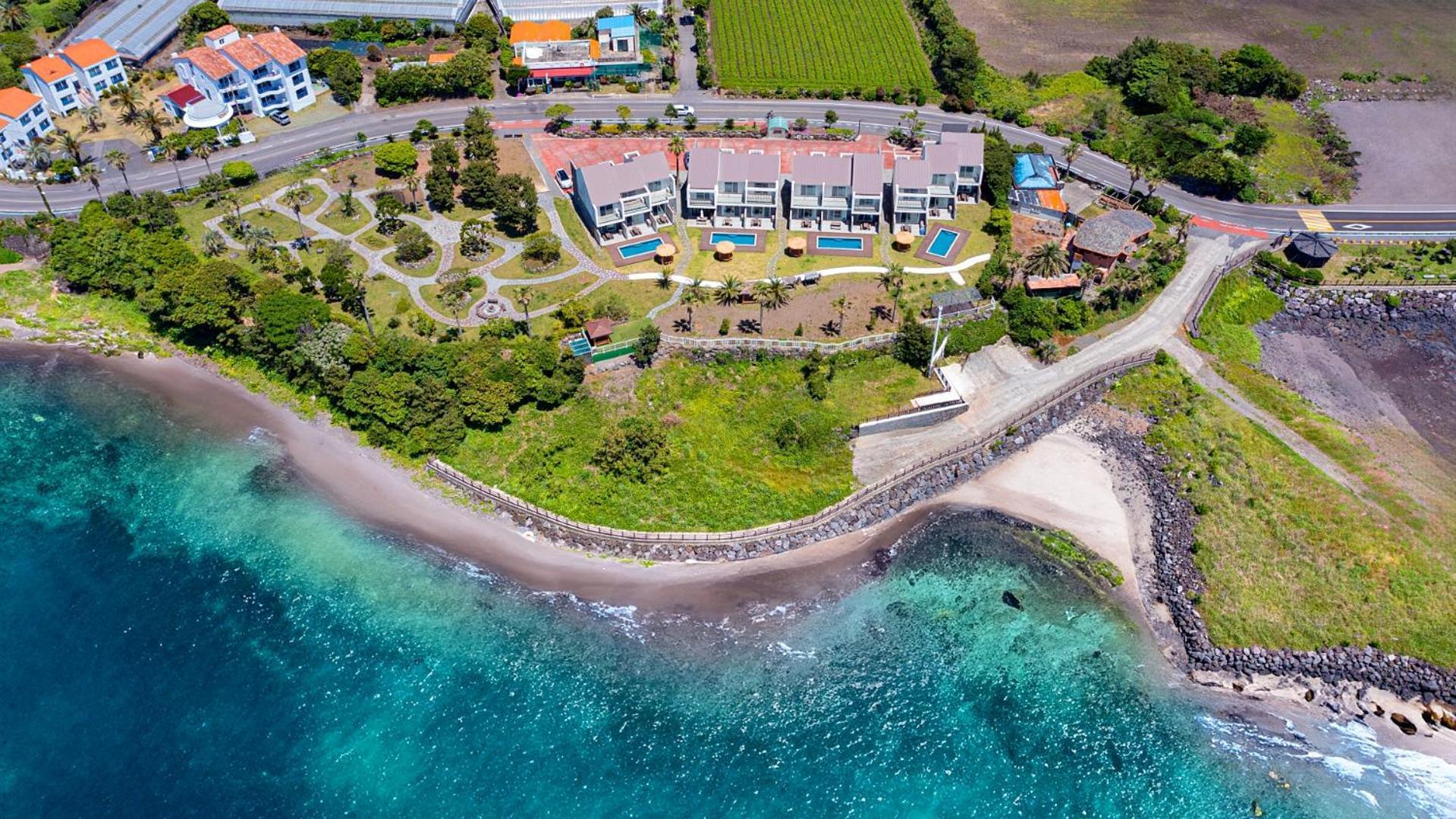 Jeju Badayeon Villa Согвіпо Екстер'єр фото